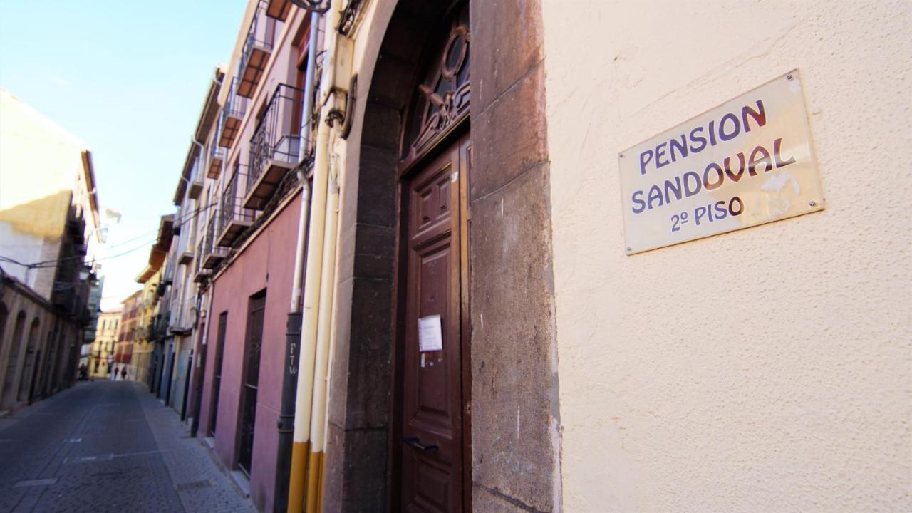 Pension Sandoval León Kültér fotó